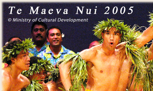 Dance Group from Pukapuka with kapa rima - Te Maeva Nui 2005 / Cook Islands