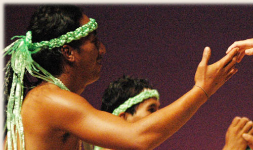 Dance Group from Tongareva (Penrhyn) - Te Maeva Nui 2005 / Cook Islands