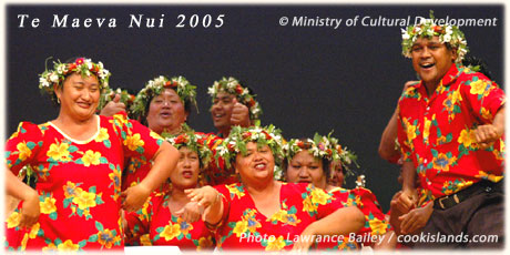 Ute performed by Mauke dance group (click photo for printable resolution)