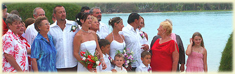 Joanne and Trine Foss married Glynn and Shane on Rarotonga in 2005